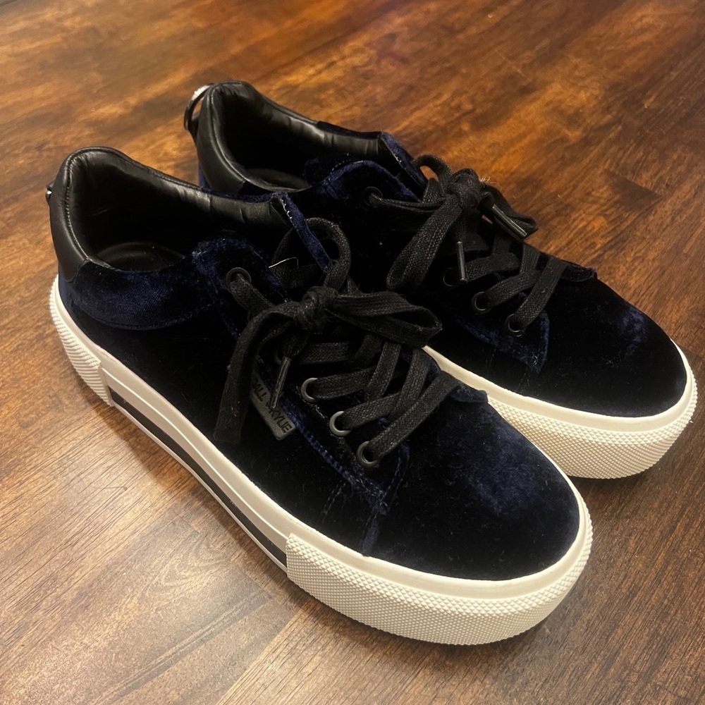 Kendall & Kylie Black Velvet Sneakers